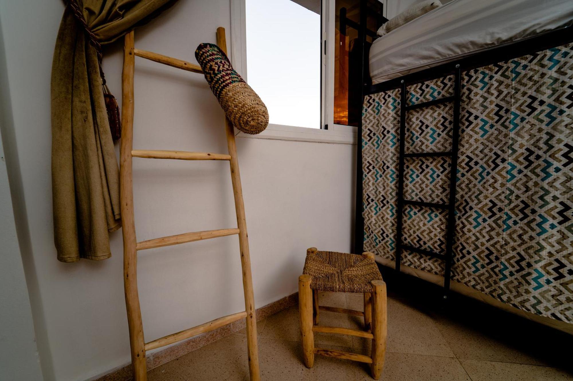 Tigmi Ossmon Hostel Agadir Bagian luar foto