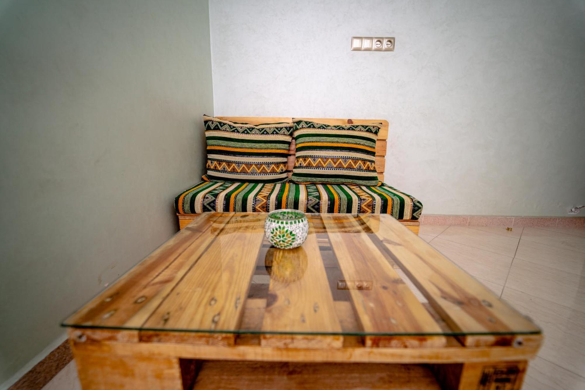 Tigmi Ossmon Hostel Agadir Bagian luar foto